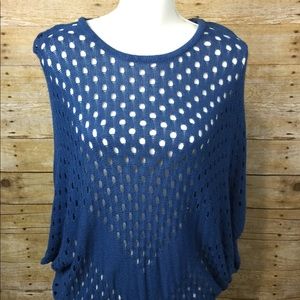 Fashion magazine Blue blouse sweater size L